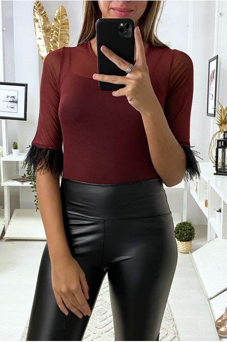 Burgundy tulle body with feathers on the sleeves - 3