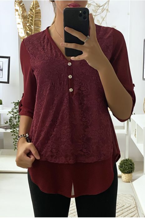 Blouse bordeaux avec dentelle à l'avant et 3 boutons - 1