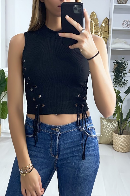 Black crop top with lace on the sides - 2