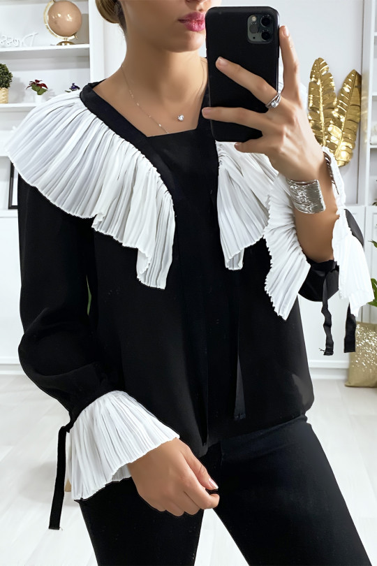 Zwarte blouse met geplooide kraag en mouwen in wit - 3
