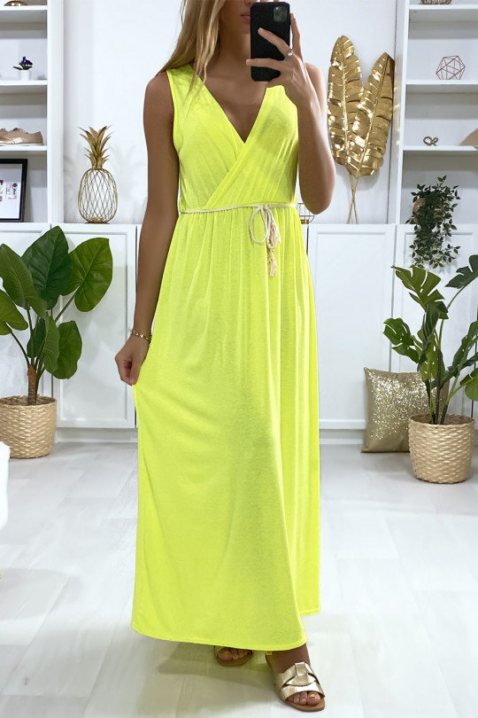 Longue robe croisé en jaune fluo avec ceinture en cordon - 2 Longue robe croisé en jaune fluo avec ceinture en cordon - 2