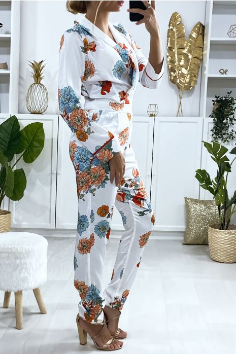 Combinaison blanche croisé à l'avant avec motif fleuris - 4