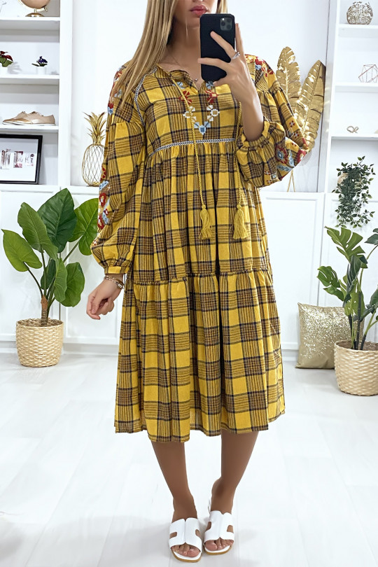 Mustard tartan dress with embroidery - 4