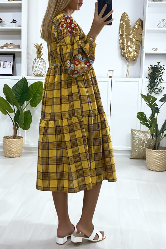 Mustard tartan dress with embroidery - 5