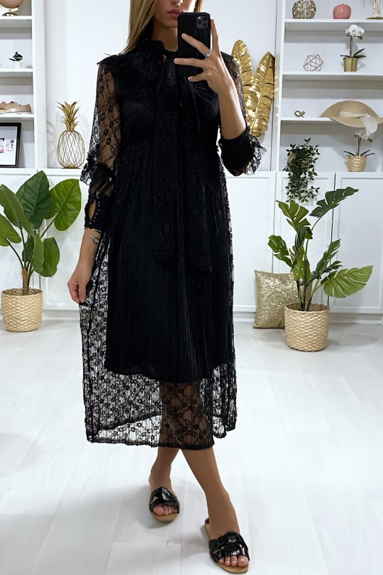 Long black lace dress with flounce - 1