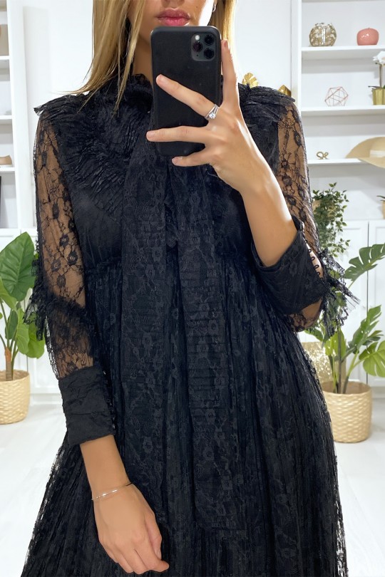 Long black lace dress with flounce - 5