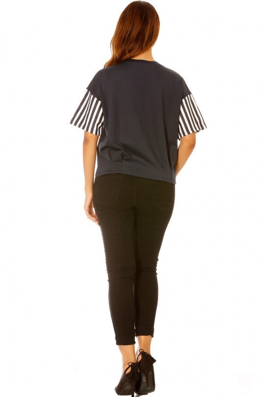 Tee-shirt manche rayés et plis bas de vêtement, motif october. Femme MC  1244 - 4