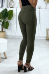 Slim jeans in khaki with false front pockets
