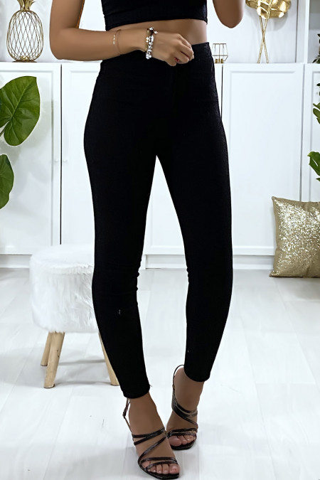Jeans slim en noir avec poches à l\'arrière