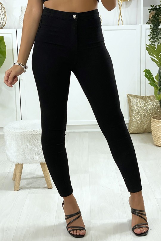 Smalle jeans in zwart met achterzakken - 1