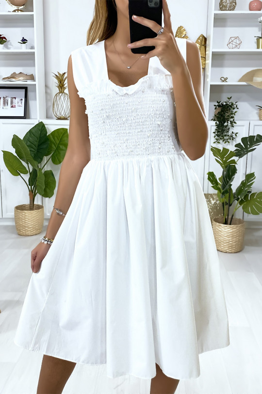 Witte wijd uitlopende jurk met parels en elastiek bij de buste - 4