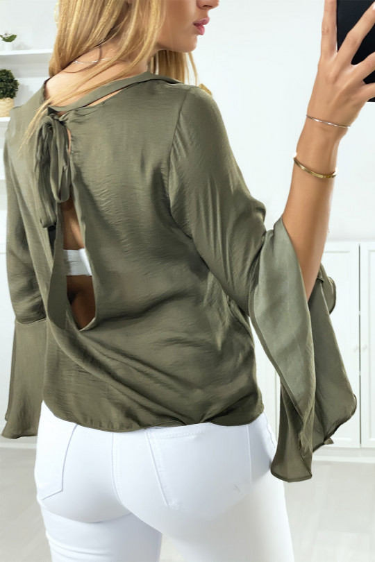 Khaki blouse open at the back with ruffles on the sleeves - 5