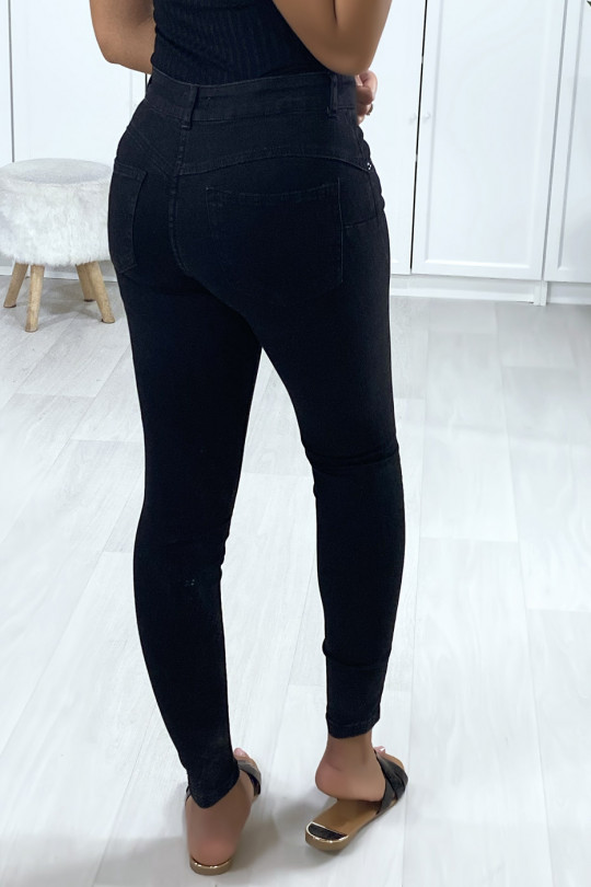 Jeans slim noir boutonné à l'avant avec poches