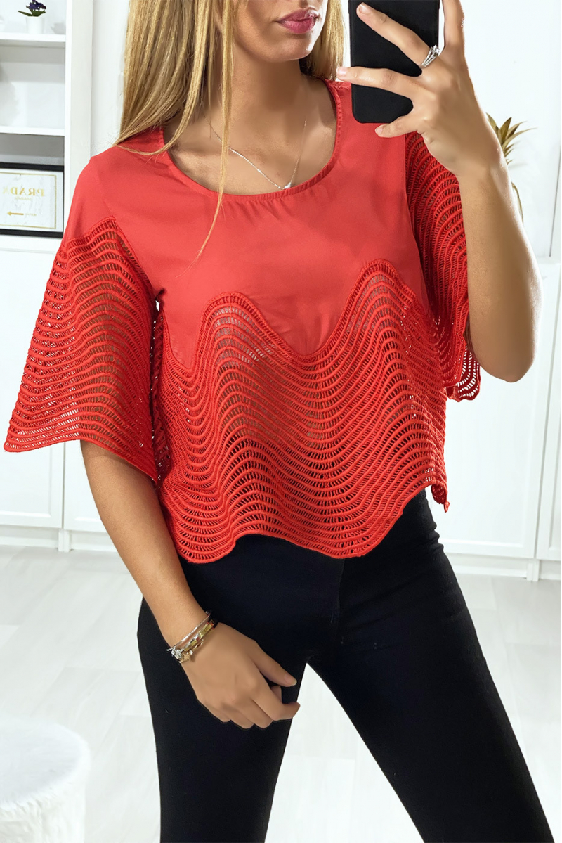 Cropped red top with embroidery - 7