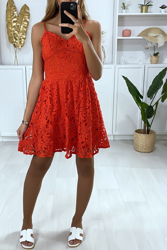 Flared red lace dress with straps - 3