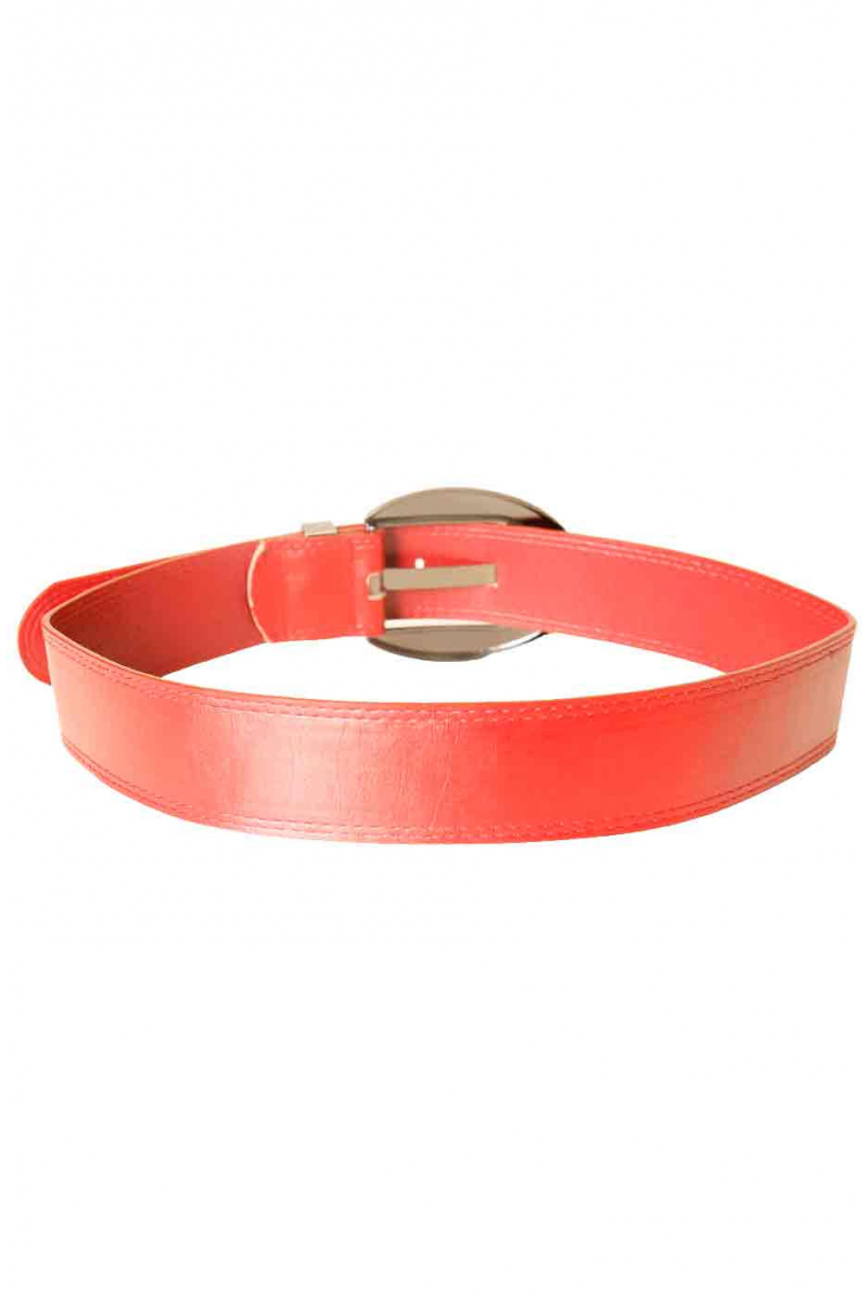Wide red belt with large rounded buckle CE 747 - 3