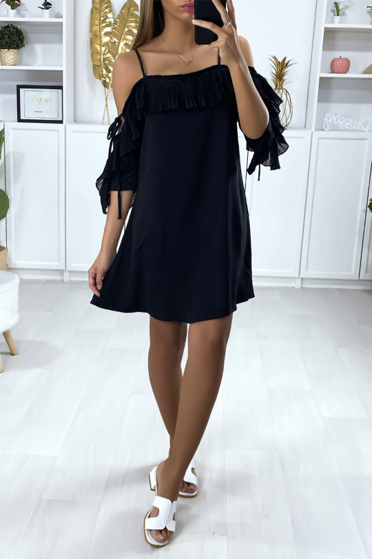 Black ruffle dress with bare shoulders - 4