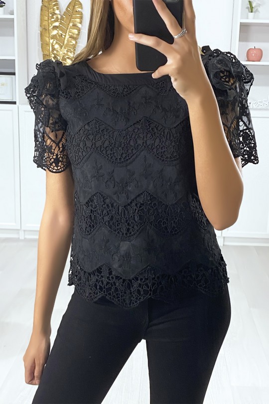 Zwarte kanten blouse met pofmouwen met ruches en strik - 3
