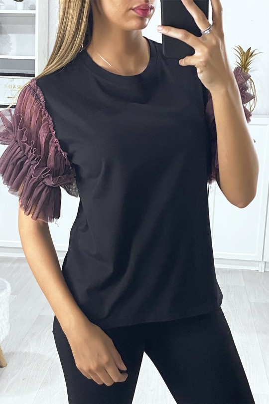 T-shirt noir avec manches en tulle lila