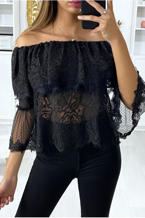 Blouse en dentelle noir col bateau à volant - 2
