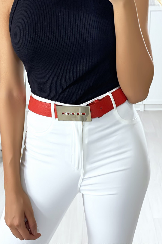 Red belt for women with rectangular buckle and rhinestones - 2