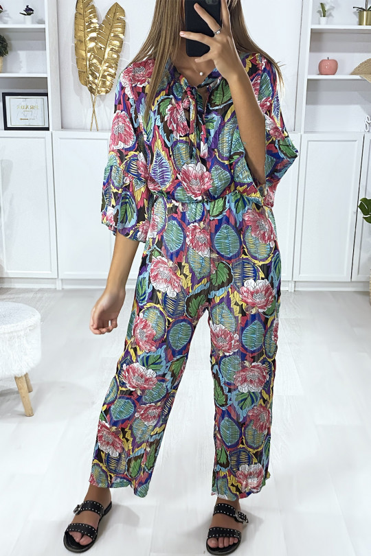 Floral motif jumpsuit in fuchsia with flounce and gold threads - 3
