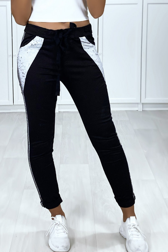 Pantalon noir en coton à bande pailleté et pailletés aux poches - 6
