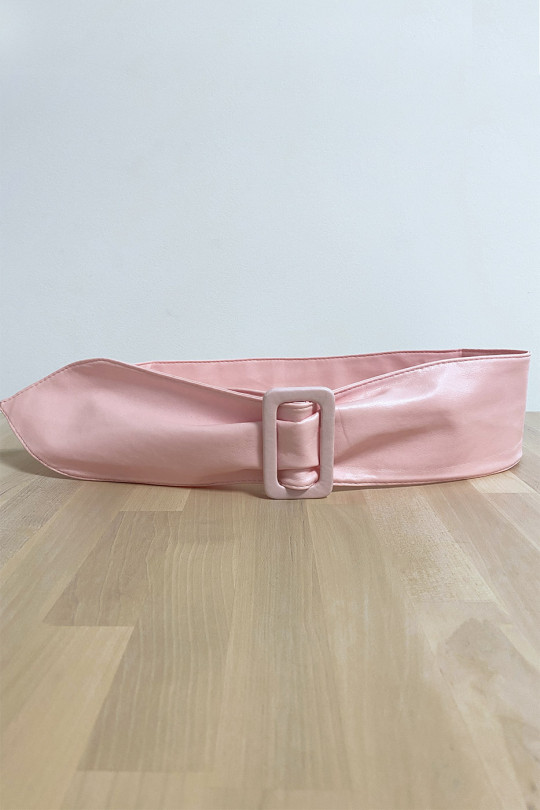 Pink belt with rectangle buckle - 1