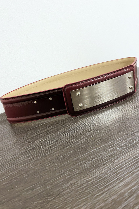 Burgundy belt with long rectangular buckle - 2