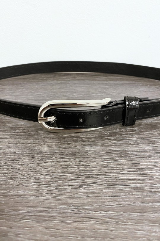 Fine ceinture noir brillant avec boucle argenté