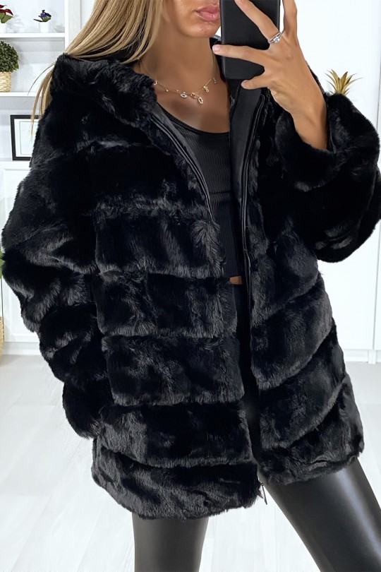 Manteau noir en fourrure synthétique avec poches et capuche - 3