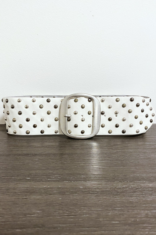 Studded white faux leather belt with silver buckle - 1