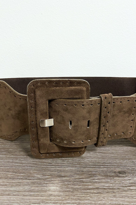 Large brown suede belt with elastic at the waist - 2