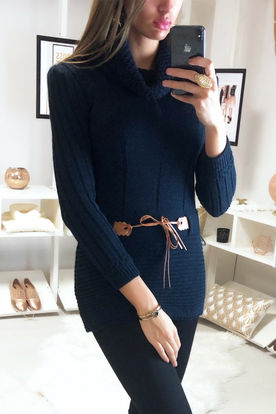 Pretty navy tight tunic sweater with small camel belt - 2