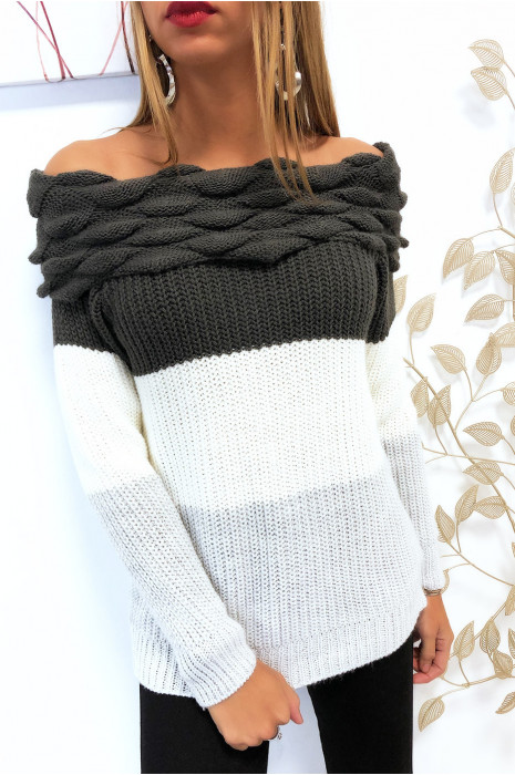 Jolie pull tri color avec col bateau en kaki - 2