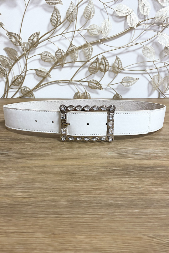 White belt with rectangular buckle decorated with rhinestones - 2