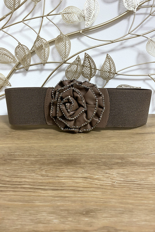Bruine riem met bloemvormige gesp versierd met strass steentjes - 1