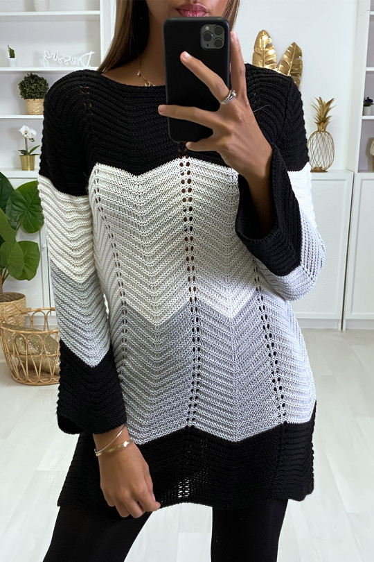 robe pull tricolore