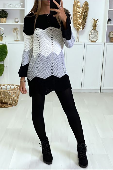 robe pull tricolore