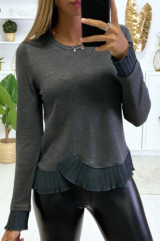 Pull Anthracite à maille fine et crêpe plissé aux extrémités. - 1