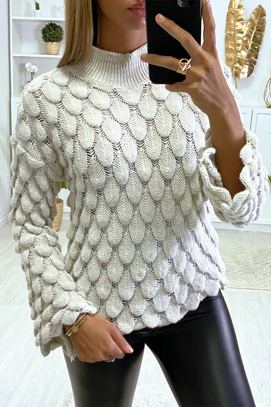 Pretty beige leaf pattern sweater with flared sleeves - 2