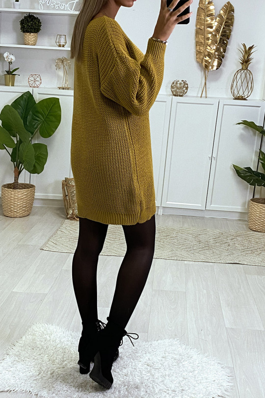 Falling mustard sweater dress with chest pocket - 4