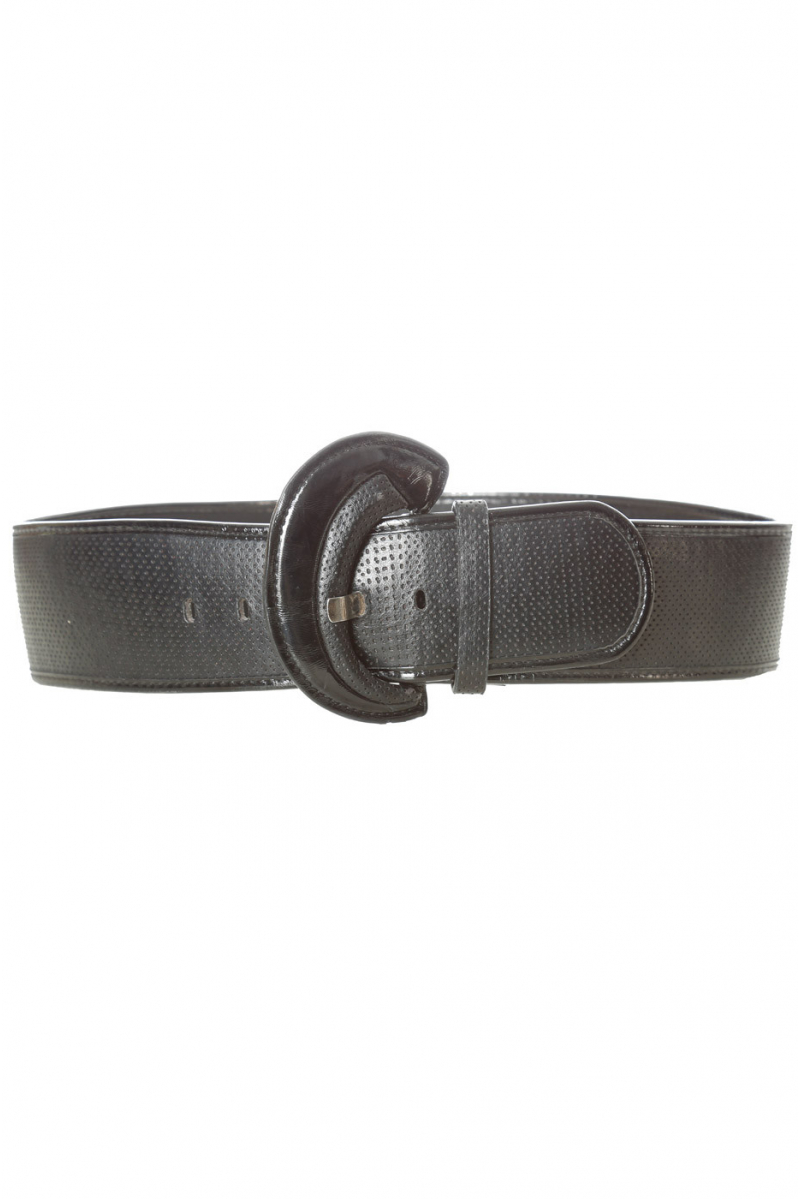 Black quilted style belt with shiny oval buckle. BG-0101 - 1