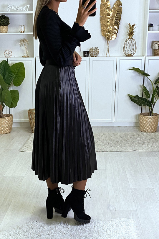Purple pleated skirt in a beautiful shiny material - 4