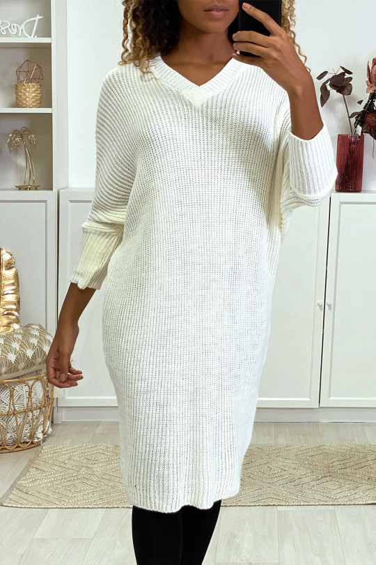 White V-neck sweater dress with batwing sleeves - 1